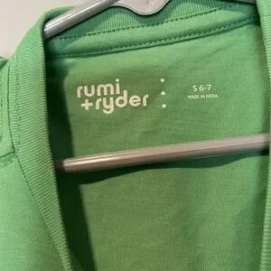 Rumi & Ryder Stitch Fix Kids Wild About Exercise Tee Shirt S, XS